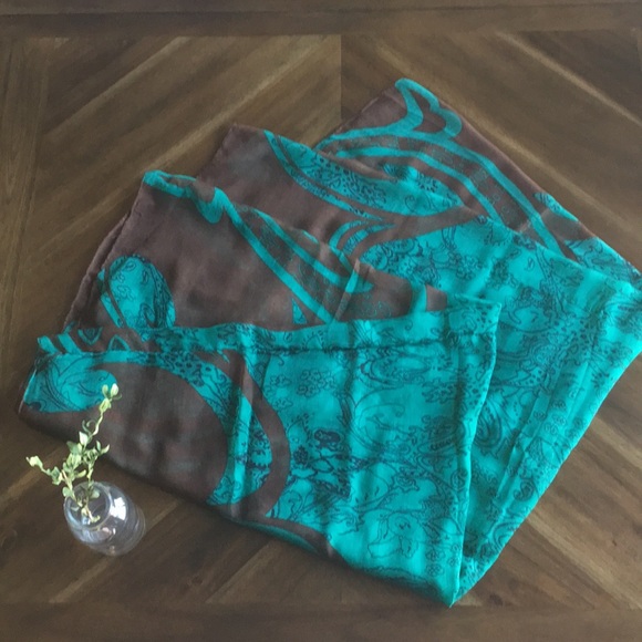 Infinity Scarf - Picture 2 of 3